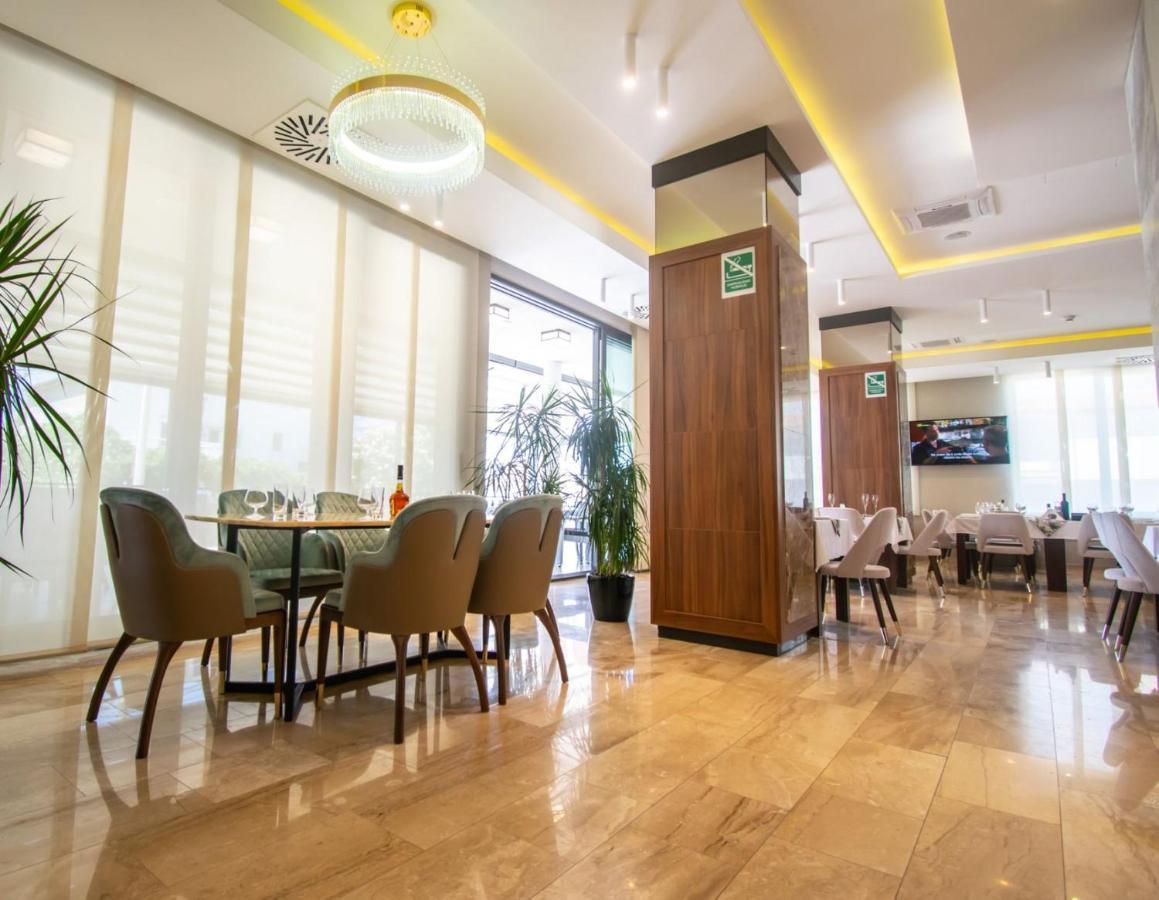 Hotel Hills Ούλτσιν Εξωτερικό φωτογραφία