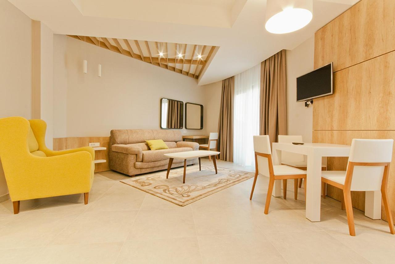 Hotel Hills Ούλτσιν Εξωτερικό φωτογραφία