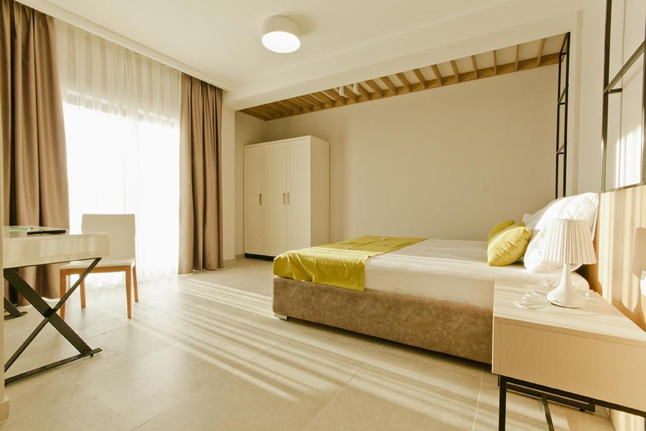 Hotel Hills Ούλτσιν Εξωτερικό φωτογραφία