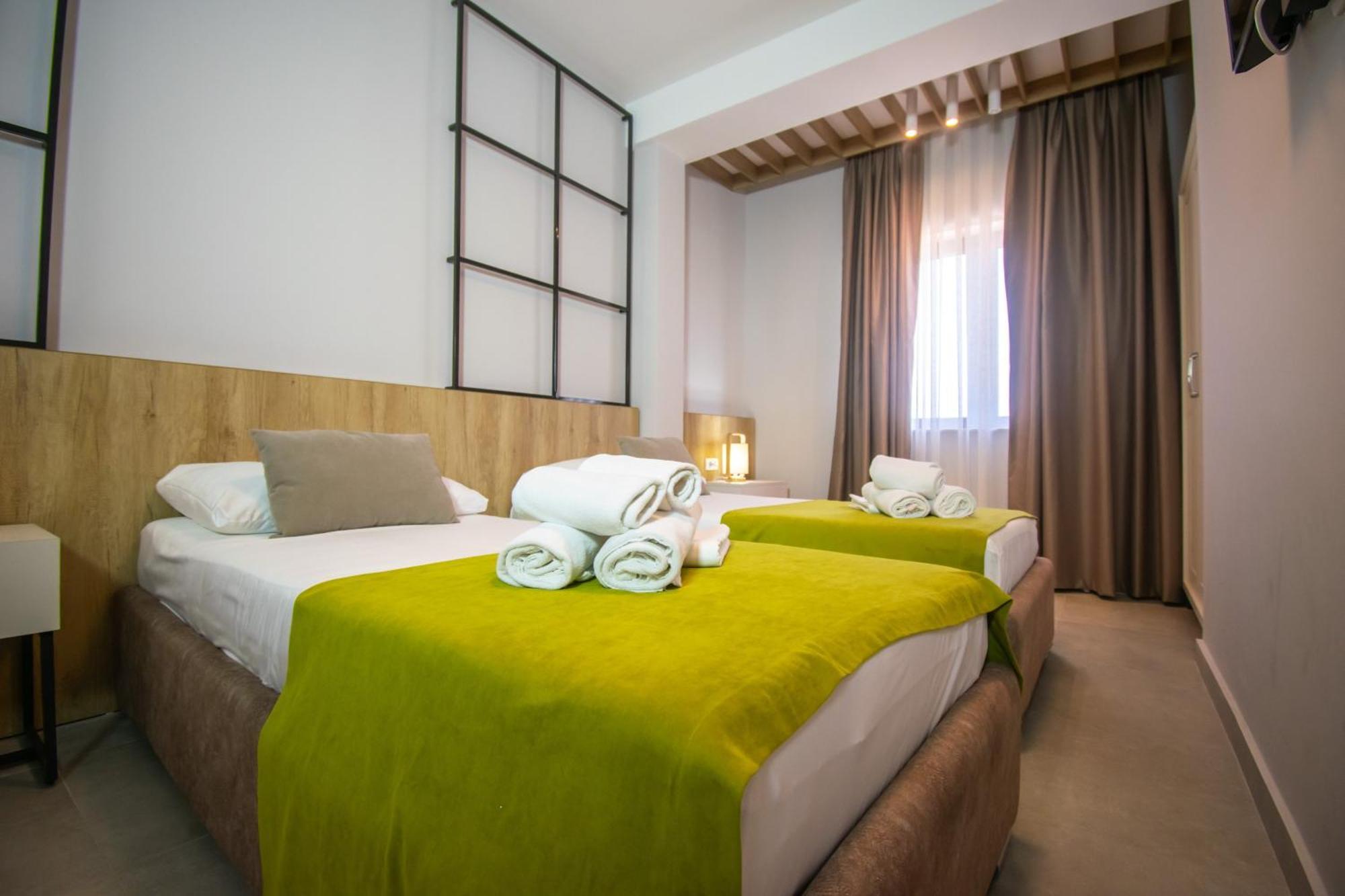 Hotel Hills Ούλτσιν Δωμάτιο φωτογραφία