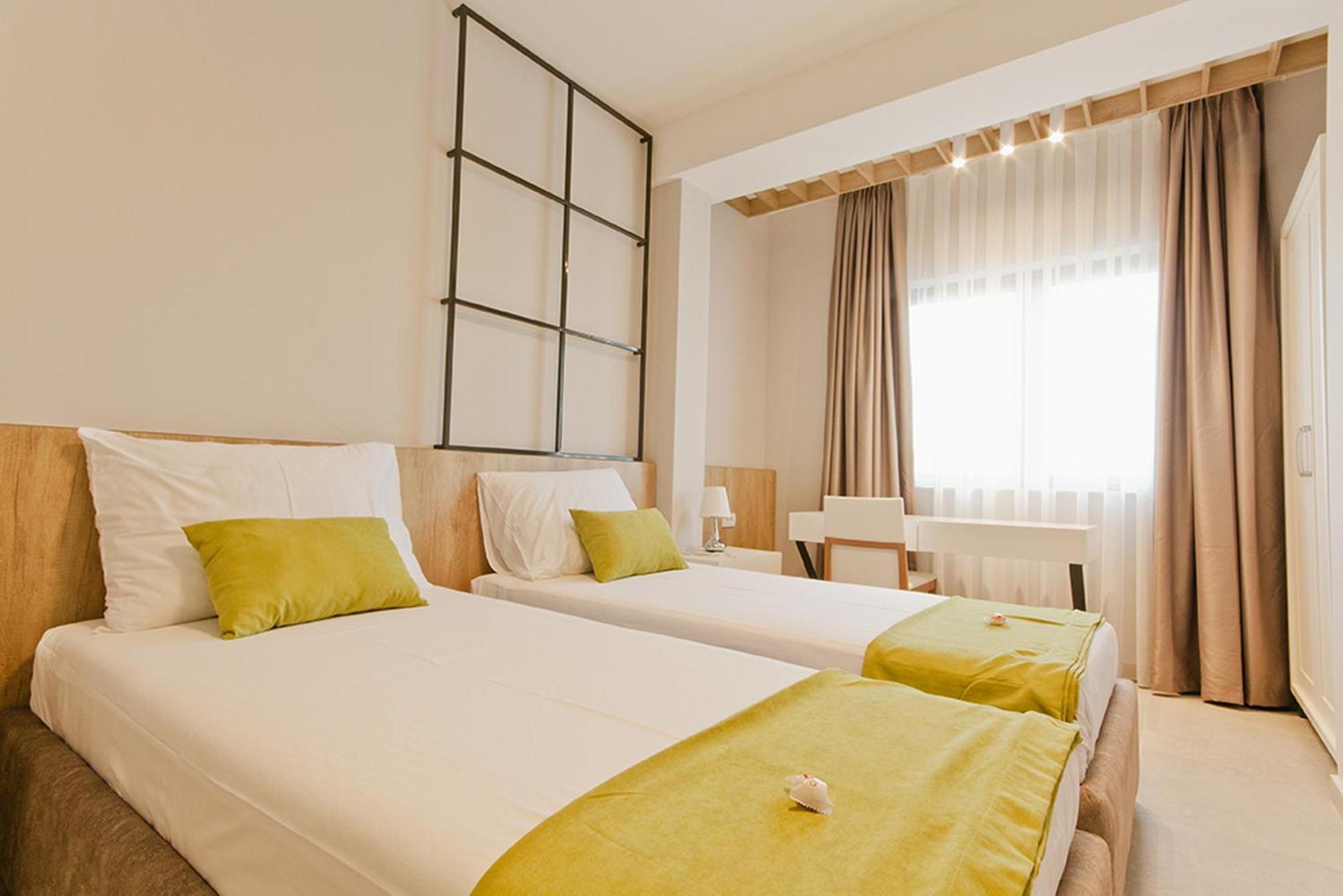 Hotel Hills Ούλτσιν Δωμάτιο φωτογραφία